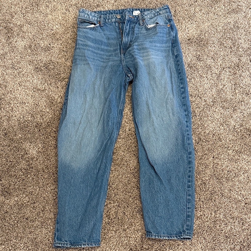 H&M Barrel Medium Wash Jeans